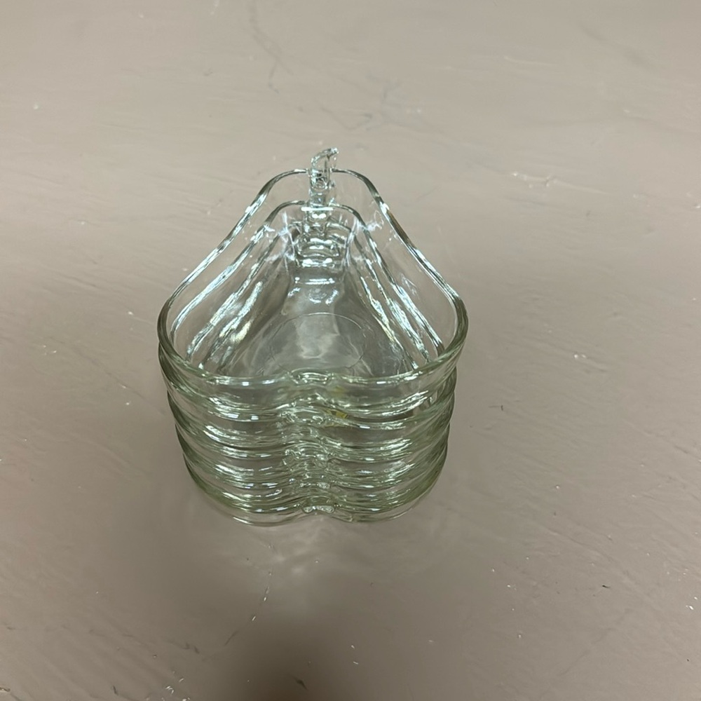 Pear shaped glass bowels (5)